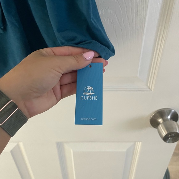 NWT Cupshe Romper - Picture 2 of 8